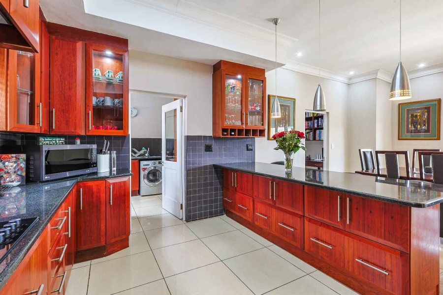 4 Bedroom Property for Sale in Erasmusrand Gauteng