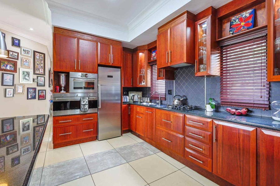 4 Bedroom Property for Sale in Erasmusrand Gauteng