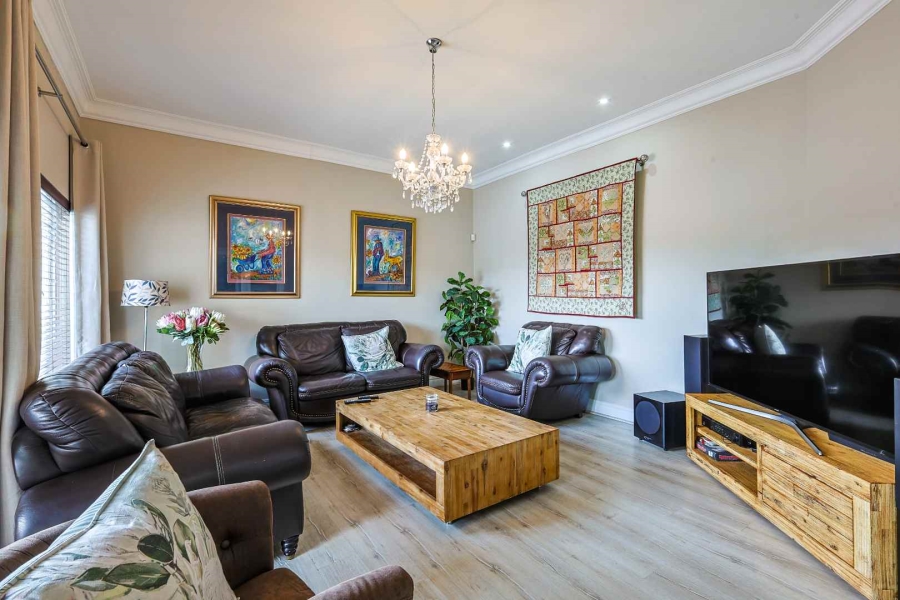 4 Bedroom Property for Sale in Erasmusrand Gauteng