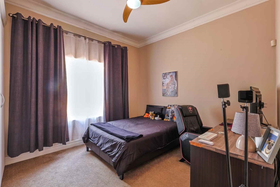 4 Bedroom Property for Sale in Erasmusrand Gauteng