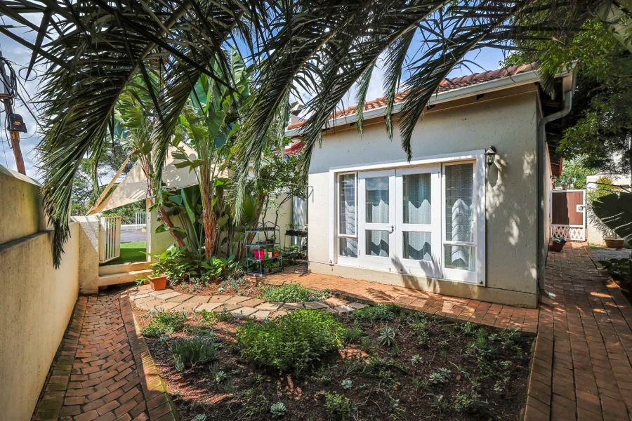 4 Bedroom Property for Sale in Erasmusrand Gauteng