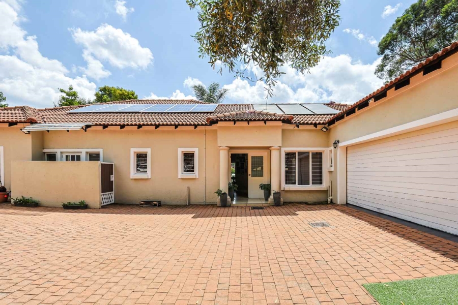 4 Bedroom Property for Sale in Erasmusrand Gauteng