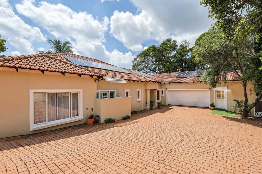 4 Bedroom Property for Sale in Erasmusrand Gauteng