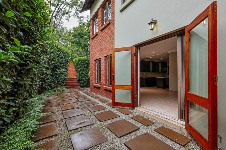 3 Bedroom Property for Sale in Equestria Gauteng