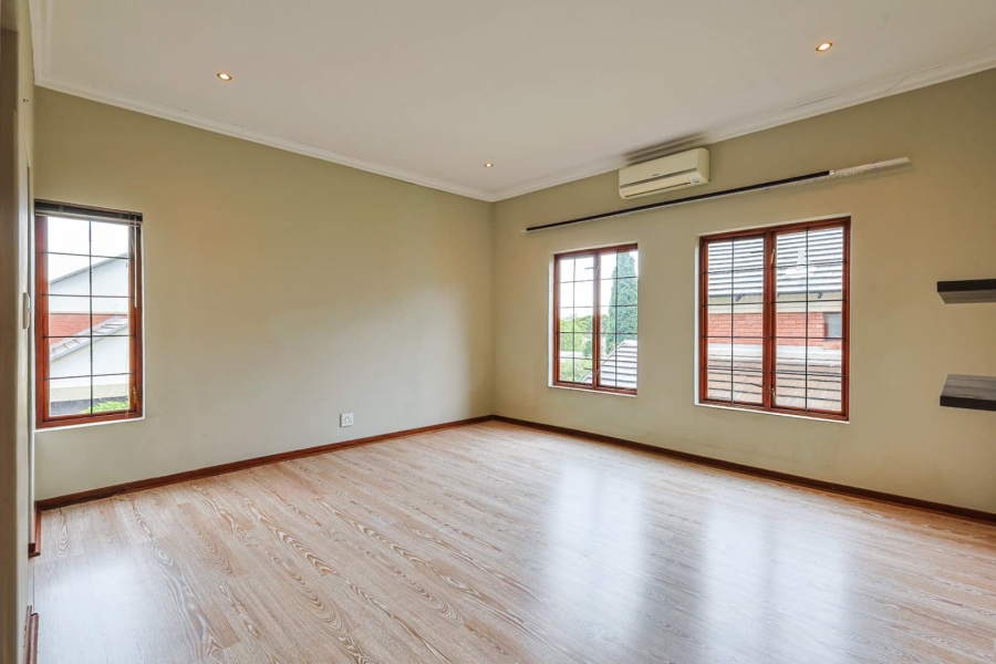 3 Bedroom Property for Sale in Equestria Gauteng