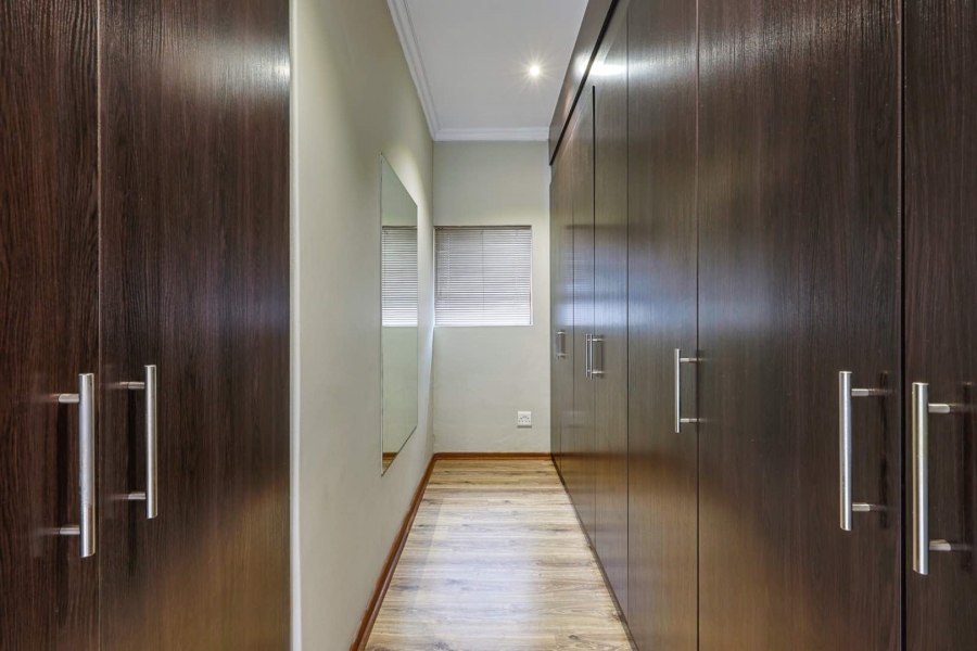 3 Bedroom Property for Sale in Equestria Gauteng