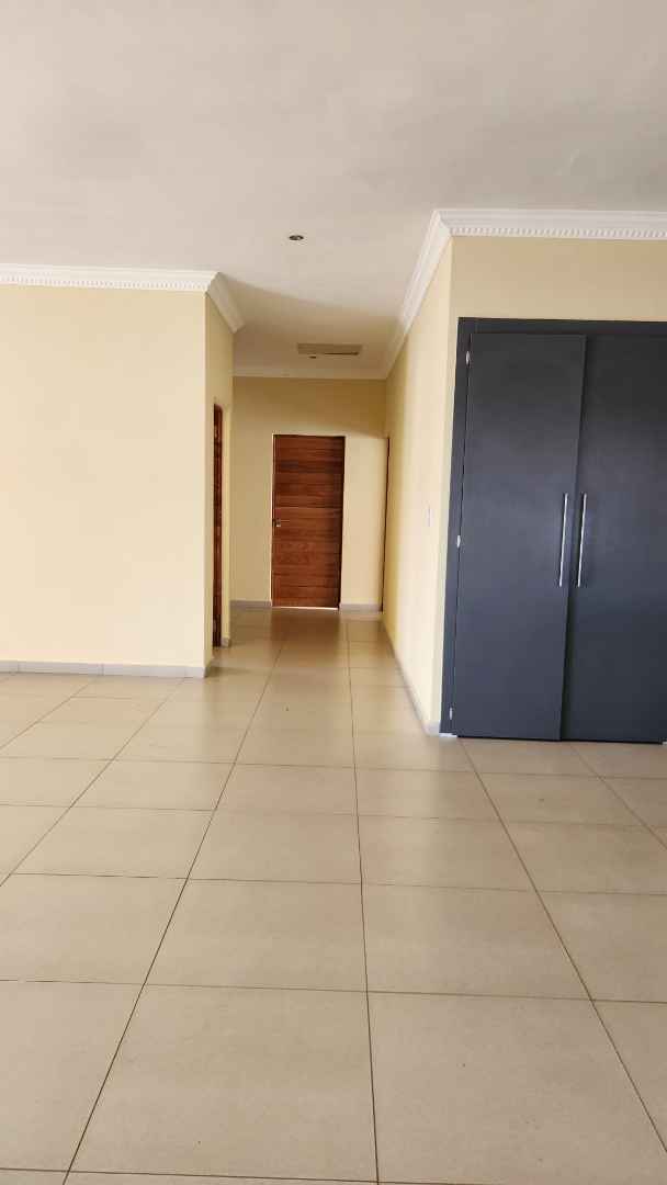 To Let 3 Bedroom Property for Rent in The Orchards Gauteng