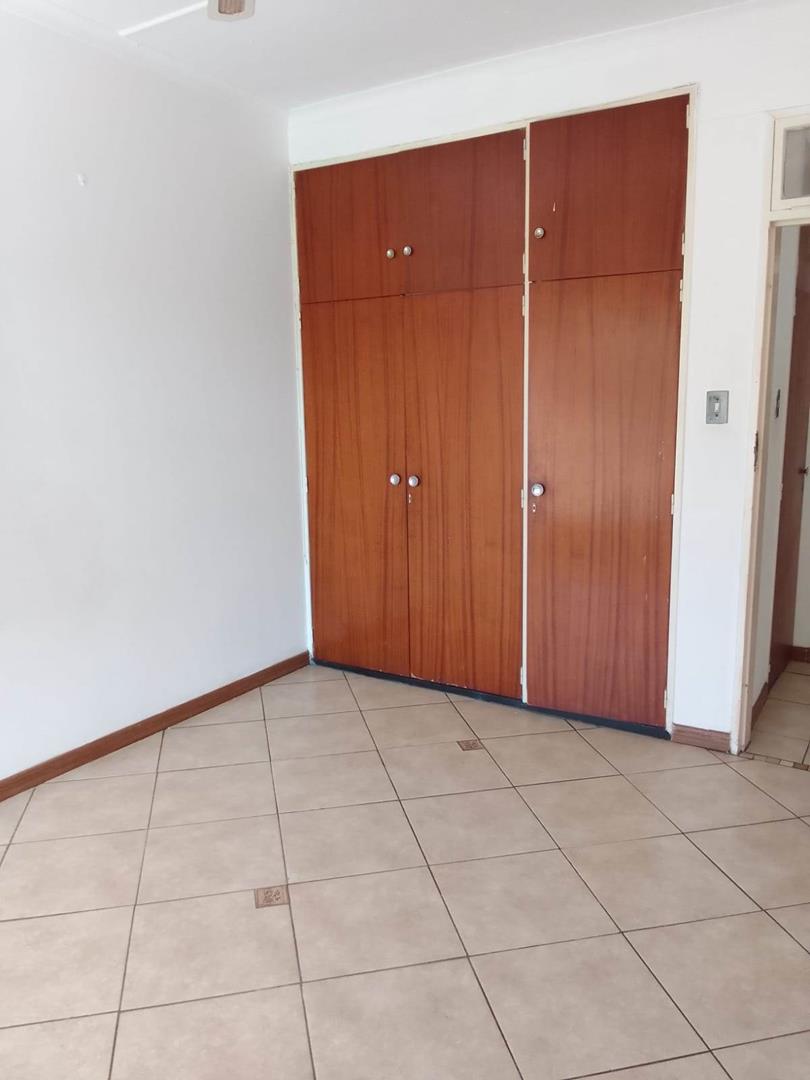 To Let 1 Bedroom Property for Rent in Horizon View Gauteng