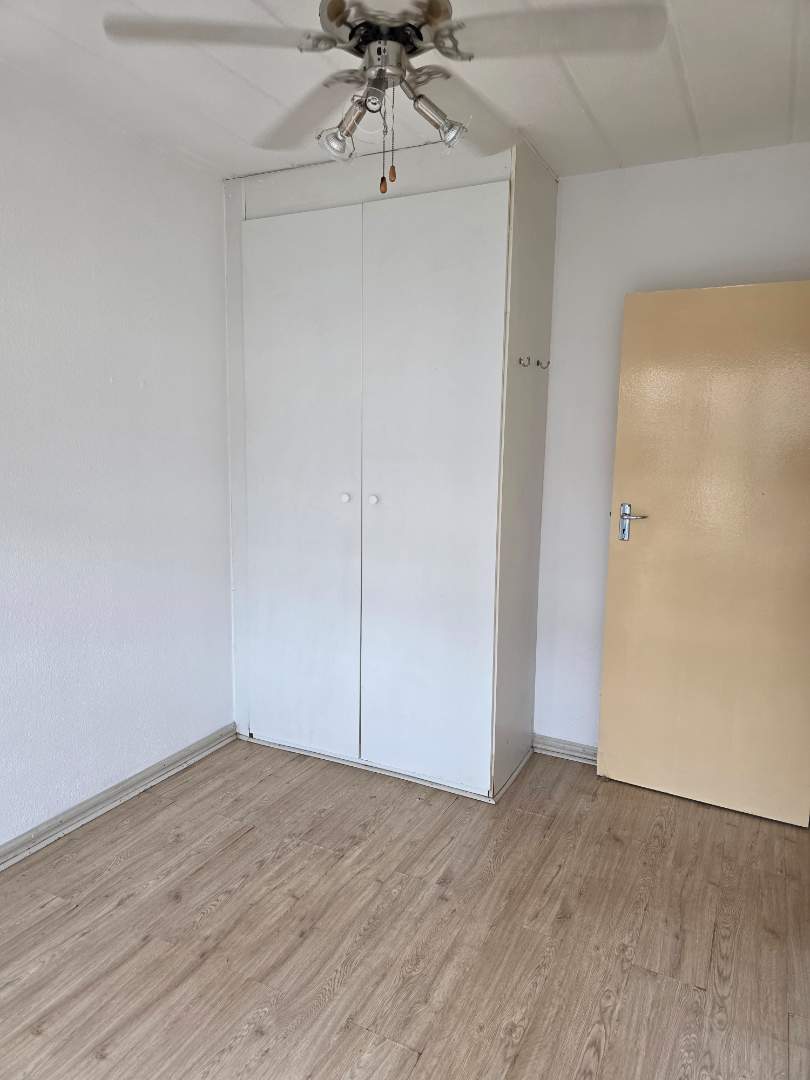 2 Bedroom Property for Sale in Radiokop Gauteng