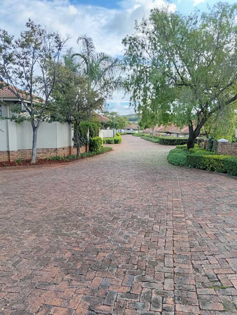 3 Bedroom Property for Sale in Equestria Gauteng