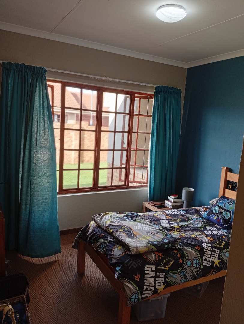3 Bedroom Property for Sale in Equestria Gauteng