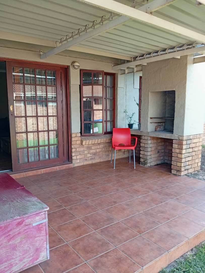 3 Bedroom Property for Sale in Equestria Gauteng