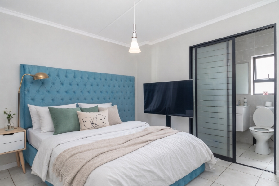 2 Bedroom Property for Sale in Crowthorne AH Gauteng