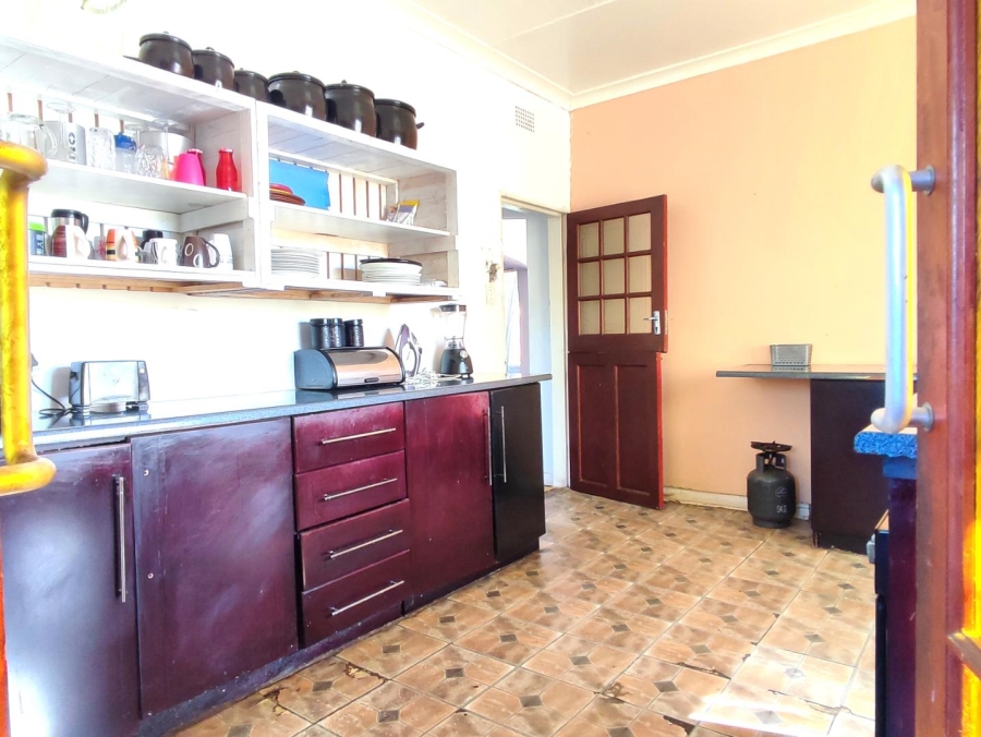 5 Bedroom Property for Sale in Wentworth Park Gauteng