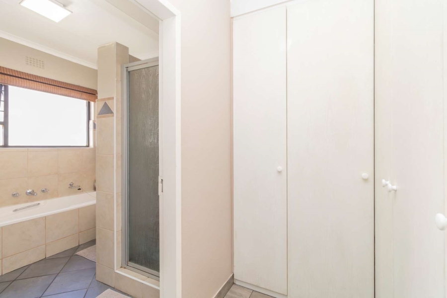 2 Bedroom Property for Sale in Radiokop Gauteng