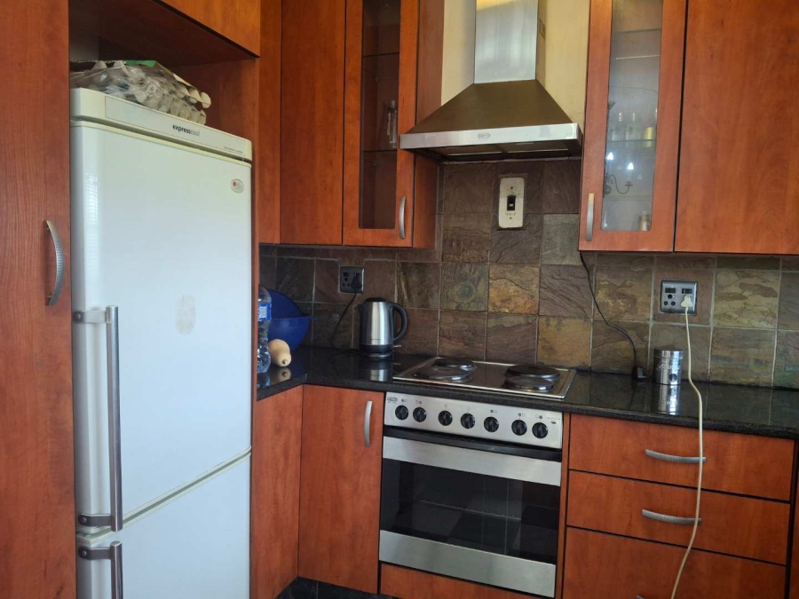 To Let 2 Bedroom Property for Rent in Sandown Gauteng