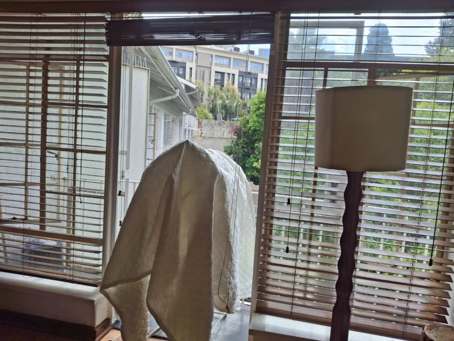 To Let 2 Bedroom Property for Rent in Sandown Gauteng