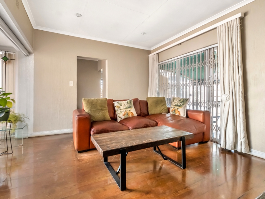 To Let 4 Bedroom Property for Rent in New Brighton Gauteng