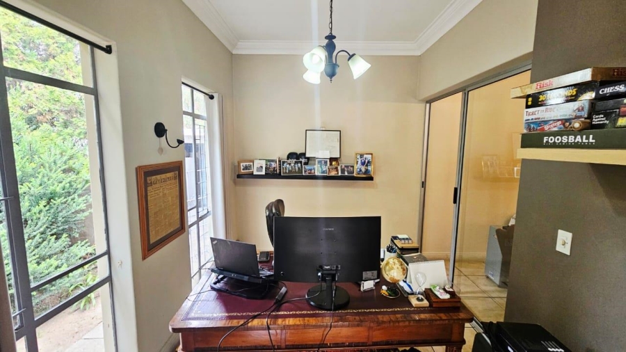 4 Bedroom Property for Sale in Bordeaux Gauteng