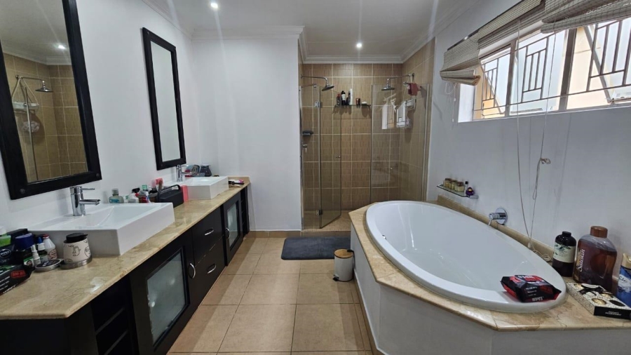 4 Bedroom Property for Sale in Bordeaux Gauteng