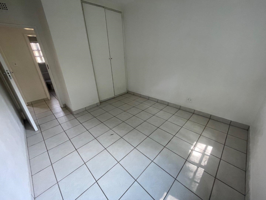 To Let 2 Bedroom Property for Rent in Sandown Gauteng