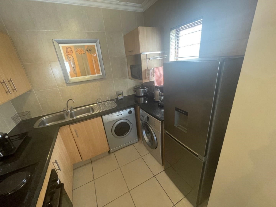 To Let 2 Bedroom Property for Rent in Sandown Gauteng