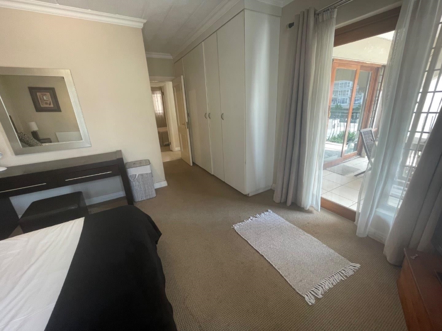 To Let 2 Bedroom Property for Rent in Sandown Gauteng