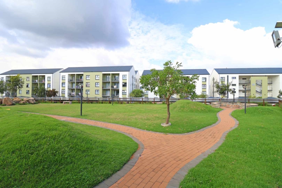 2 Bedroom Property for Sale in Linbro Park Gauteng