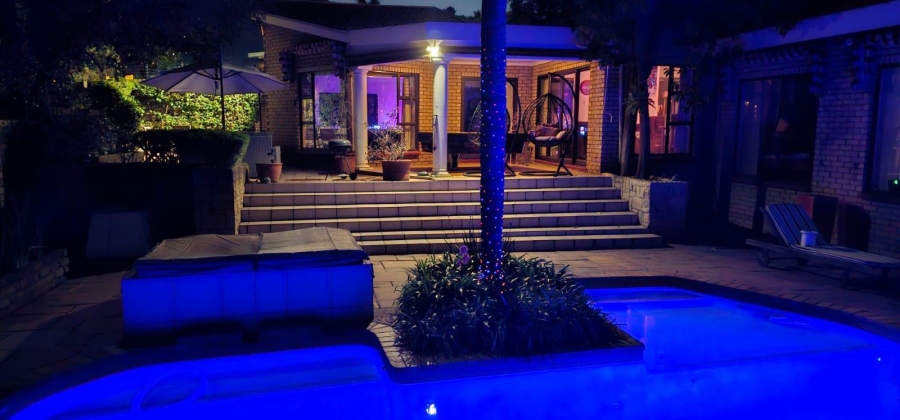 To Let 4 Bedroom Property for Rent in Khyber Rock Gauteng