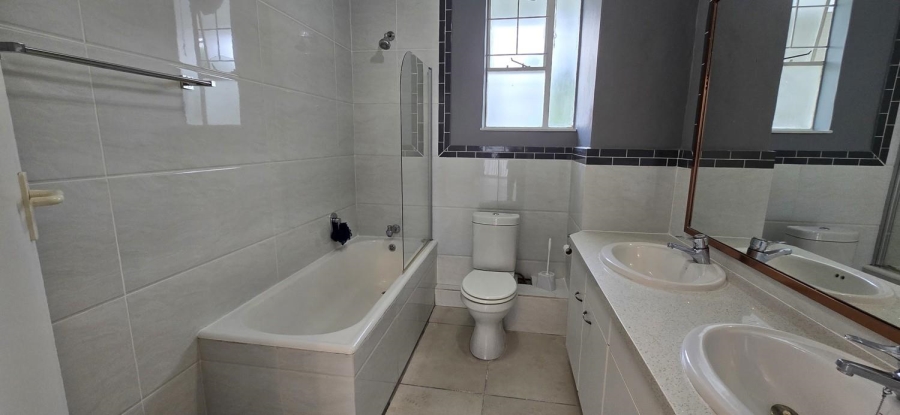 To Let 2 Bedroom Property for Rent in Sandton Central Gauteng