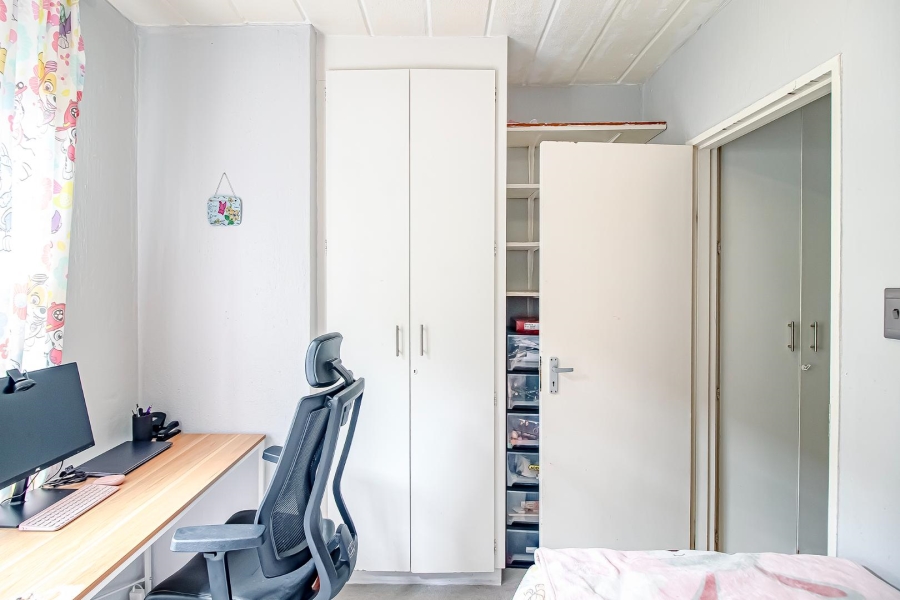 2 Bedroom Property for Sale in Sterrewag Gauteng