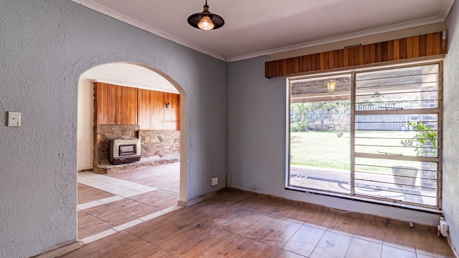 4 Bedroom Property for Sale in Florida Park Gauteng