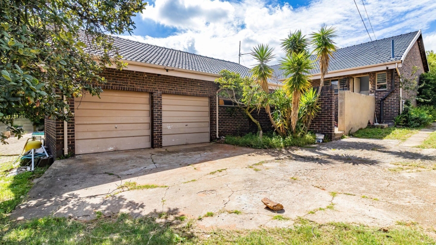 To Let 4 Bedroom Property for Rent in Florida Park Ext 3 Gauteng