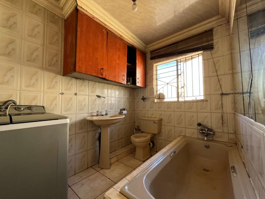 3 Bedroom Property for Sale in Vosloorus Gauteng