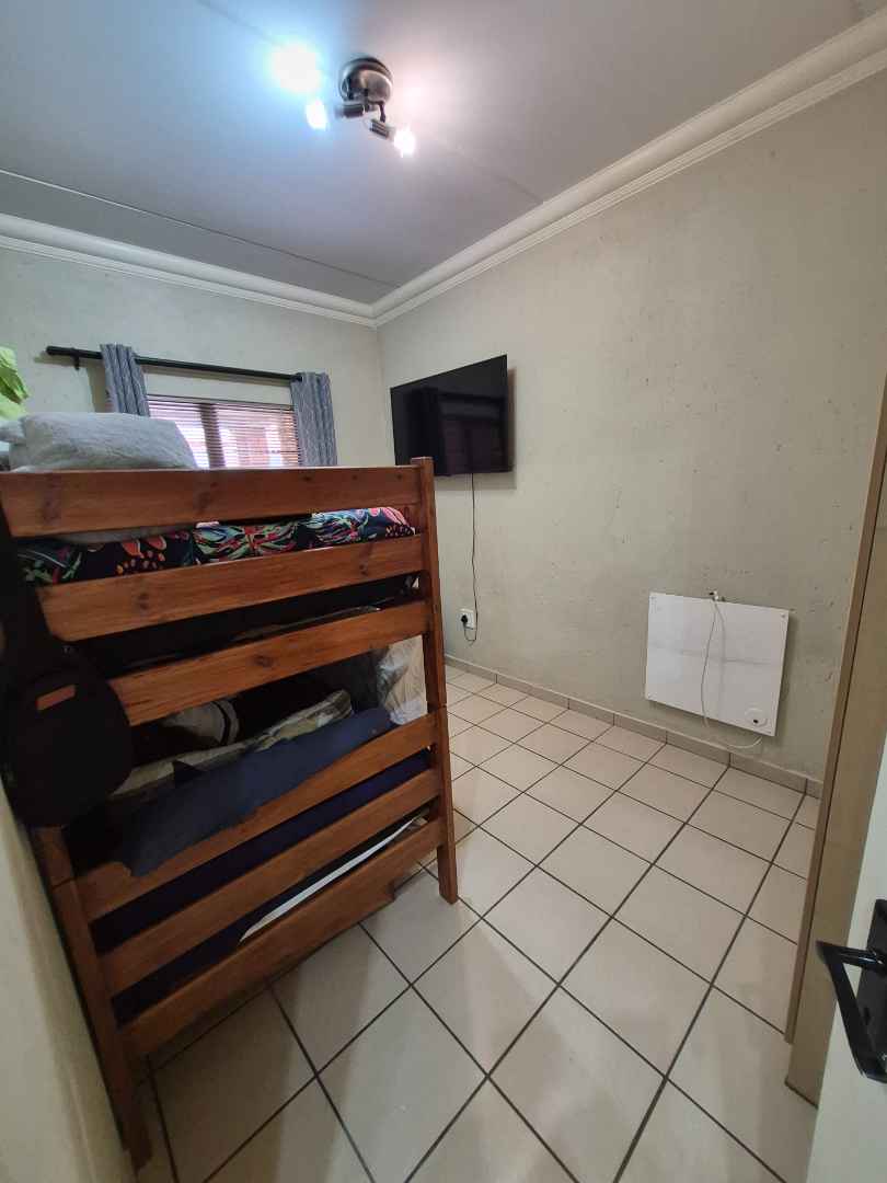 2 Bedroom Property for Sale in Ravenswood Gauteng