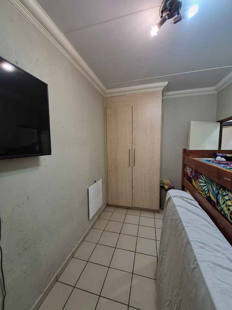 2 Bedroom Property for Sale in Ravenswood Gauteng