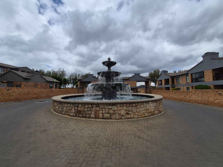 2 Bedroom Property for Sale in Ravenswood Gauteng