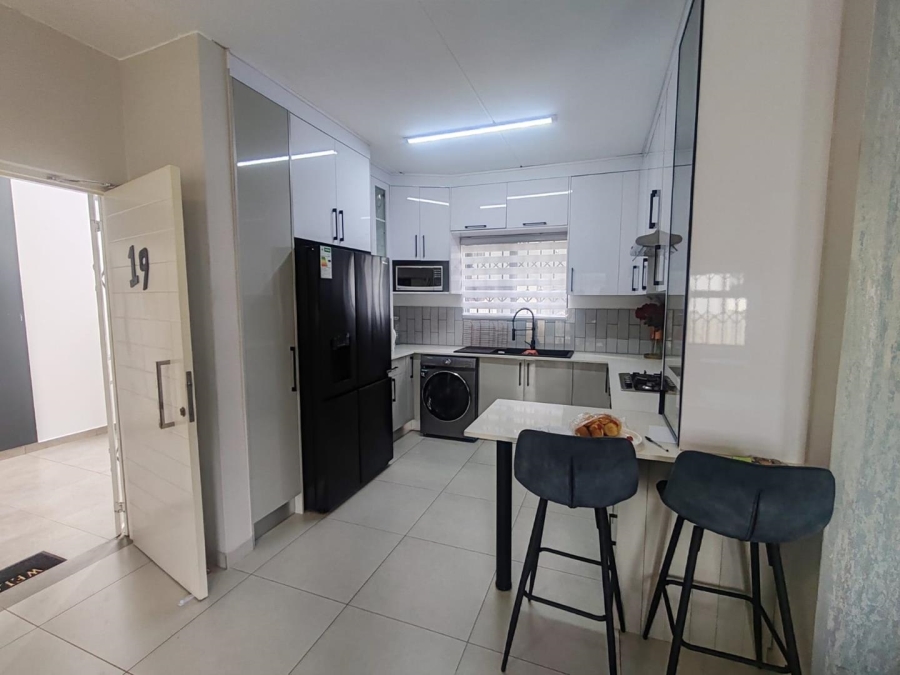 3 Bedroom Property for Sale in Brentwood Park Gauteng