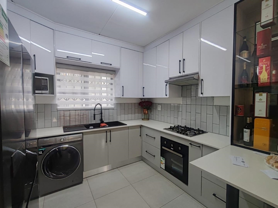 3 Bedroom Property for Sale in Brentwood Park Gauteng