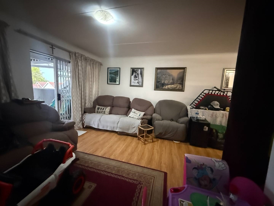 3 Bedroom Property for Sale in Northwold Gauteng