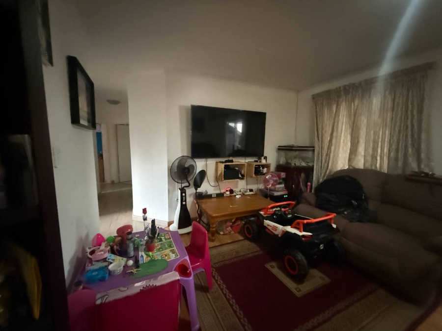 3 Bedroom Property for Sale in Northwold Gauteng