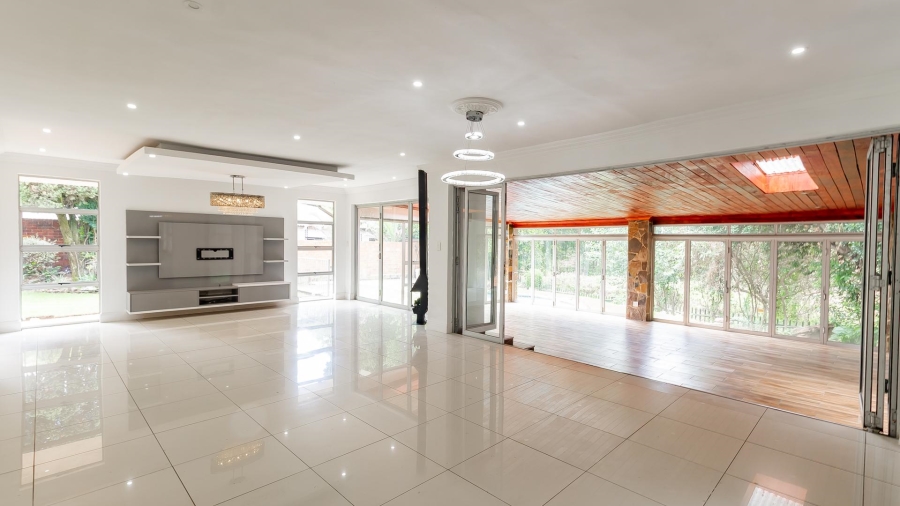 3 Bedroom Property for Sale in Paulshof Gauteng