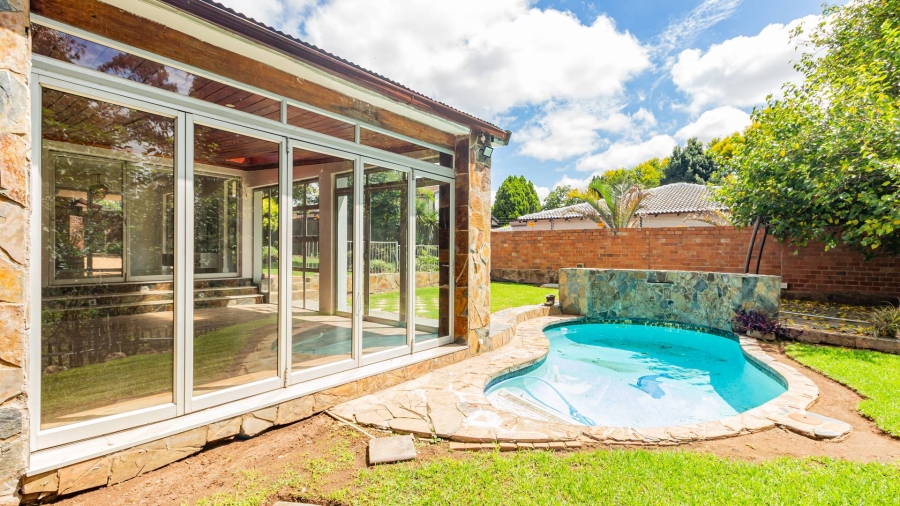 3 Bedroom Property for Sale in Paulshof Gauteng