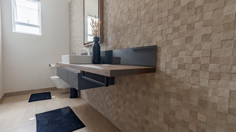 5 Bedroom Property for Sale in Steyn City Gauteng