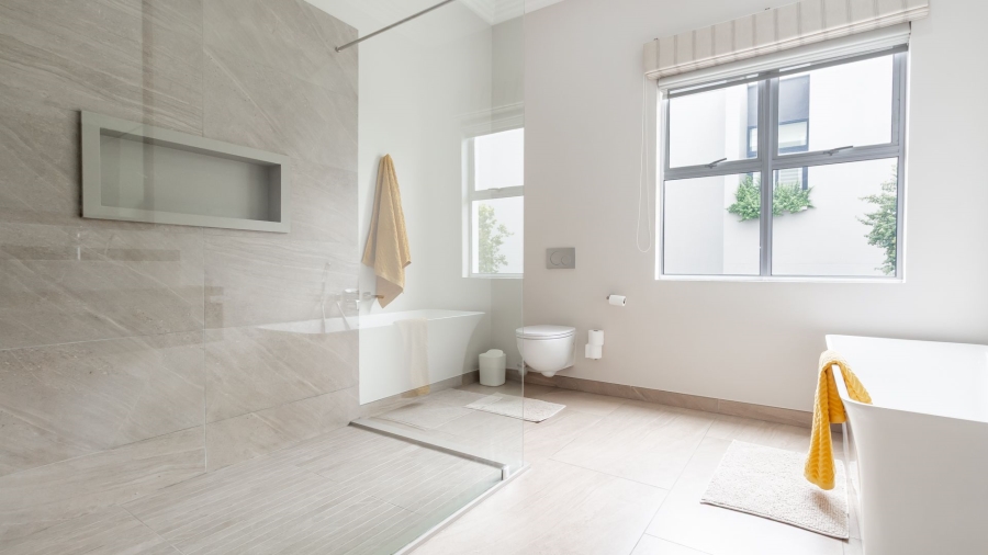 5 Bedroom Property for Sale in Steyn City Gauteng