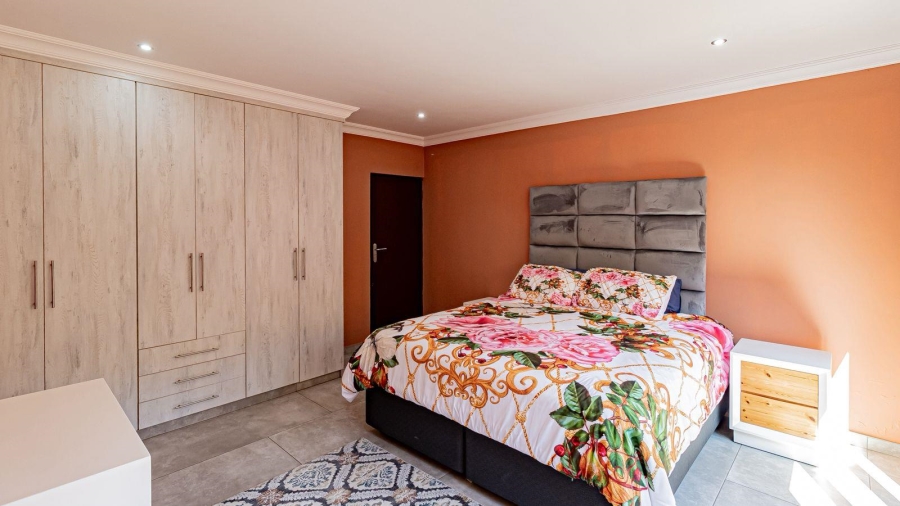 4 Bedroom Property for Sale in The Hills Game Reserve Estate Gauteng