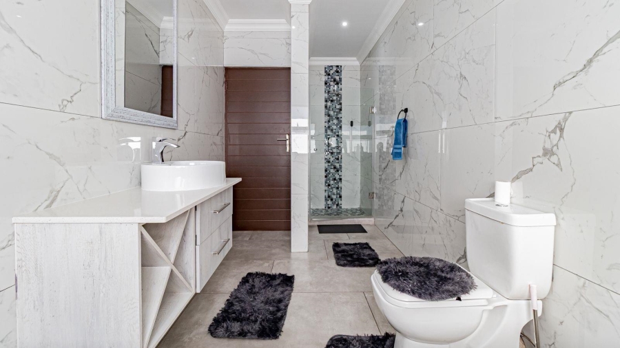 4 Bedroom Property for Sale in The Hills Game Reserve Estate Gauteng