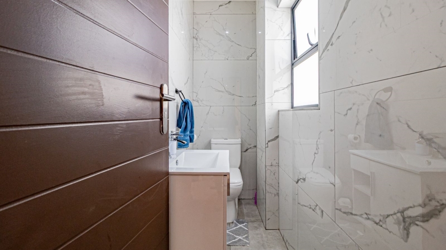 4 Bedroom Property for Sale in The Hills Game Reserve Estate Gauteng