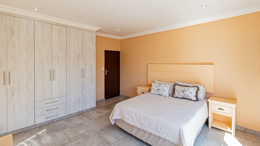 4 Bedroom Property for Sale in The Hills Game Reserve Estate Gauteng