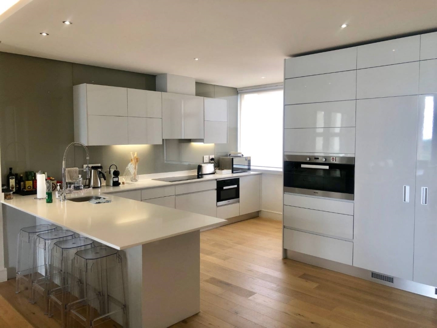 To Let 3 Bedroom Property for Rent in Sandown Gauteng